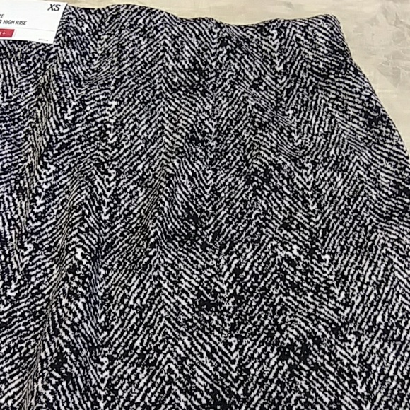 Express Flare High Rise Pants - Picture 6 of 6